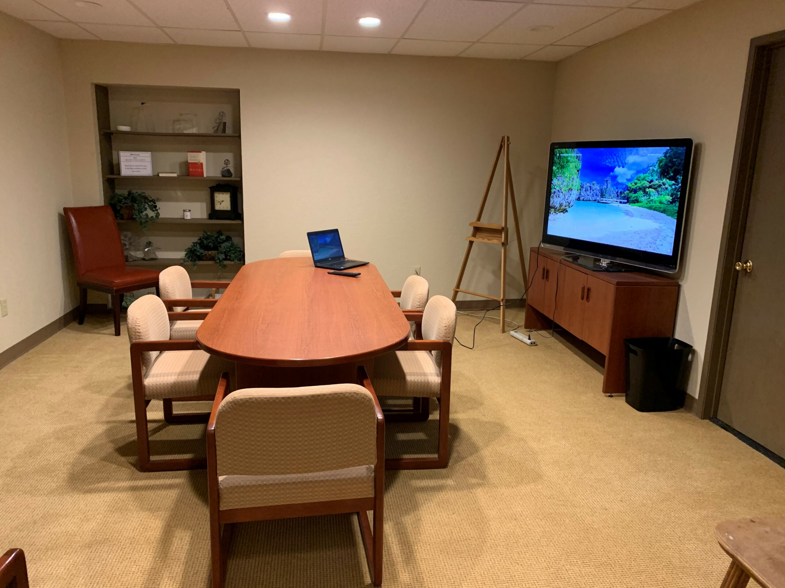 Small Conference Room - Wenatchee